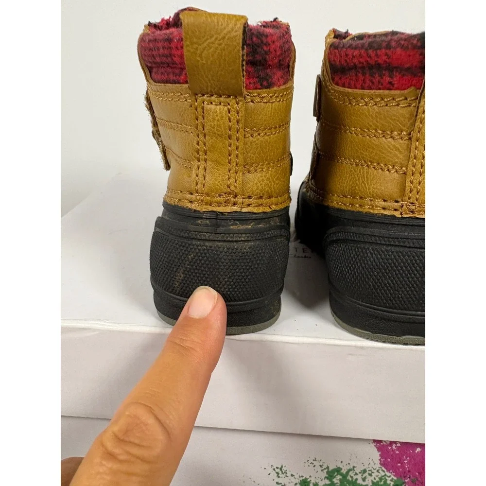 Magellan Outdoors Toddler Boys Tan Black Duck Boots Buffalo Plaid Size 6 Toddler